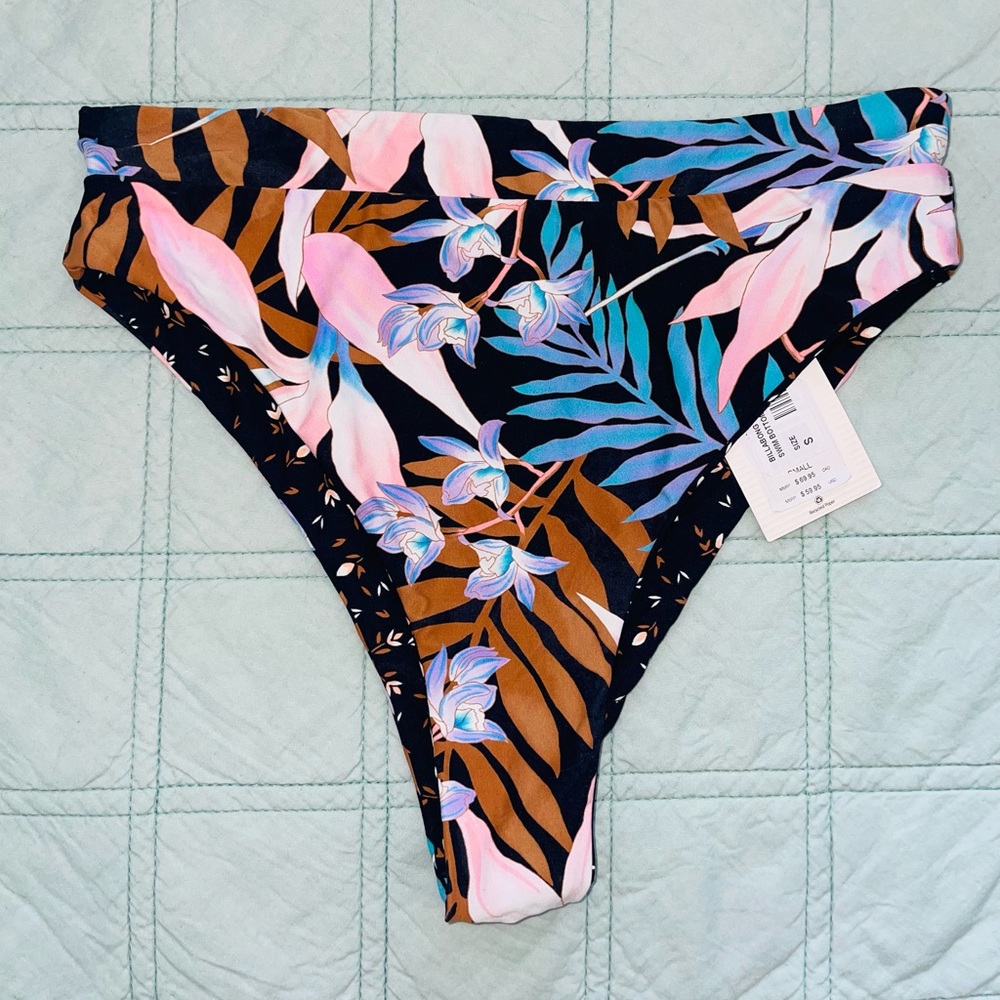 Billabong bikini bottom (updated sizes)